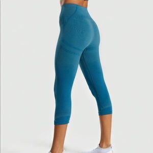 ‼️SOLD‼️NWOT Gymshark GEO seamless leggings